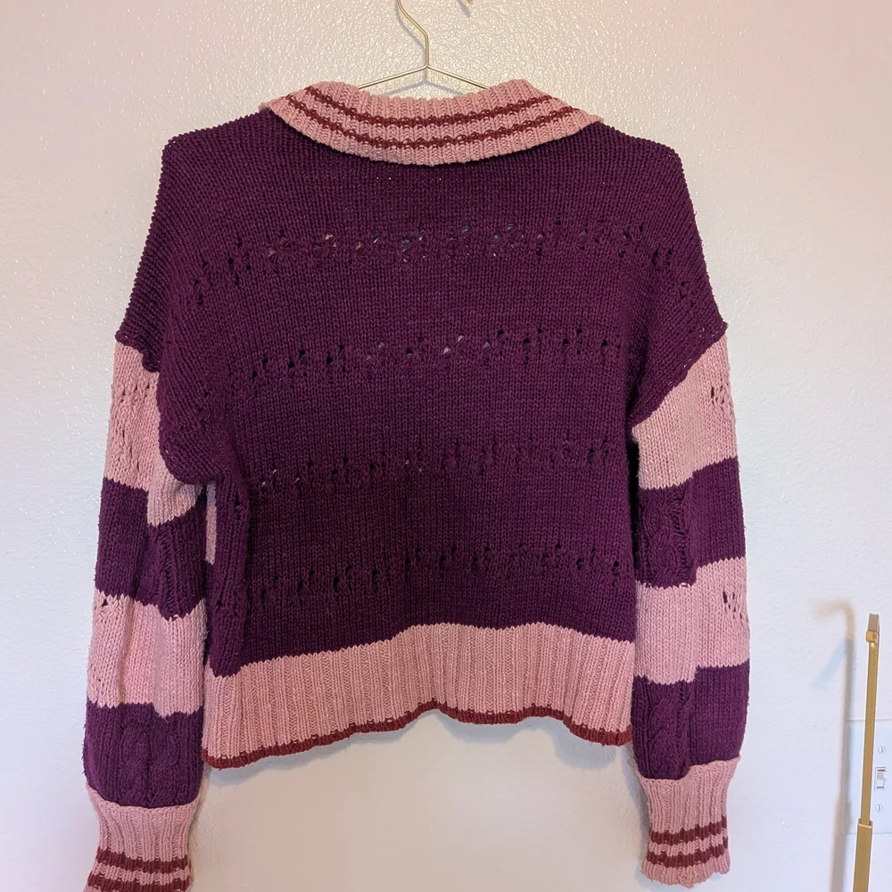 Free People V-Neck Sweater in Purple and Pink - Picture 6 of 6